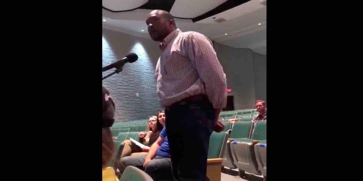 Black father blasts critical race theory in front of school board, says it teaches his daughter that her white mother 'is evil' - TheBlaze