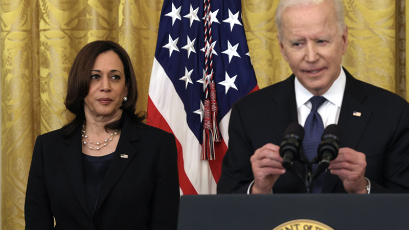 Shade War: Kamala Harris Reportedly Discussed 25th Amendment After Refusing To Stand With Biden During Afghanistan Speech