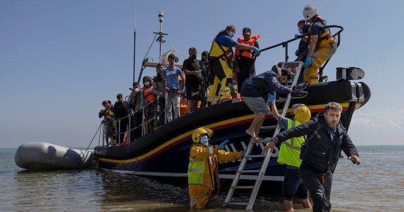 Another Wild Weekend of Migrants Crossing English Channel