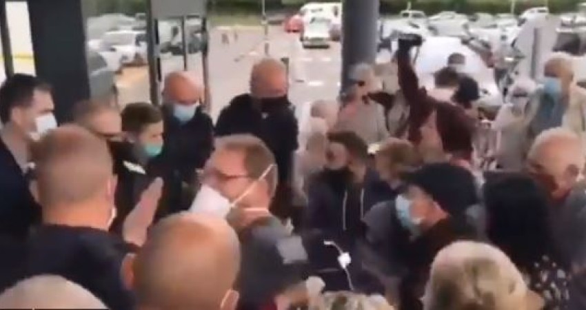 Video Shows Angry French Shoppers Being Blocked From Entering Supermarket Because They Don’t Have COVID Passports