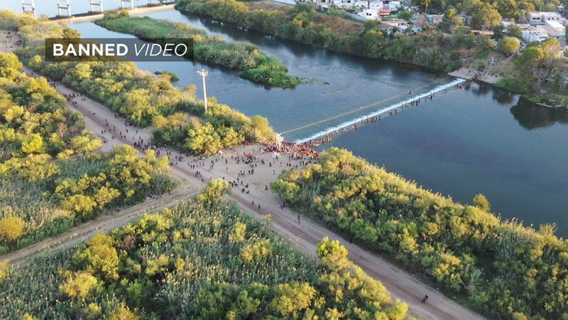 Exclusive: Drone Captures Second, Huge Haitian Caravan Smashing Across Texas Border