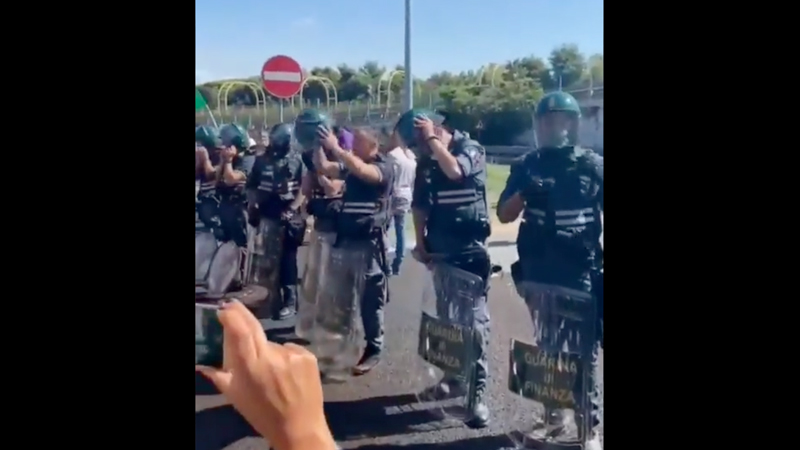 Epic: Italian Police Stand Down and Stand In Solidarity with Protesters