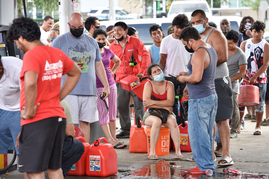 Louisiana struggles after Hurricane Ida as residents have no power