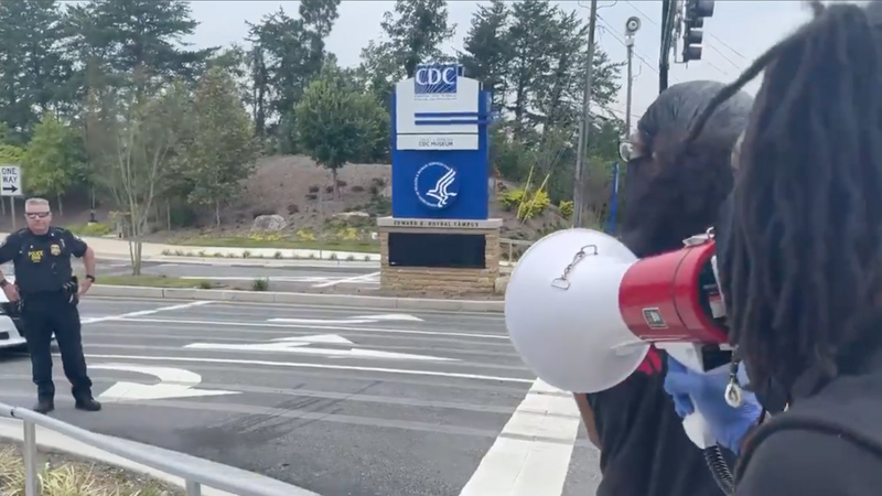 ‘Nicki Told The Truth, Dr. Fauci Lied To Me’: Nicki Minaj Fans Protest Covid Vaccine Outside CDC HQ