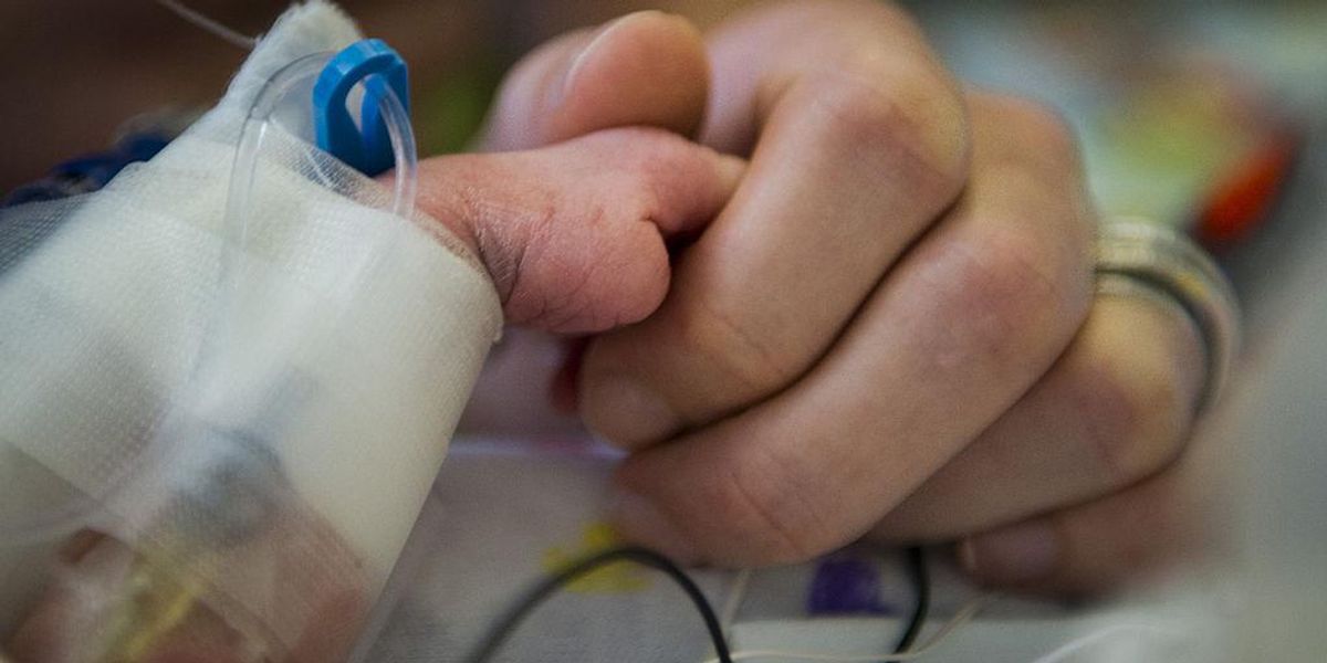 Maine hospital closes NICU because of staffing shortages due to vaccine mandate - TheBlaze