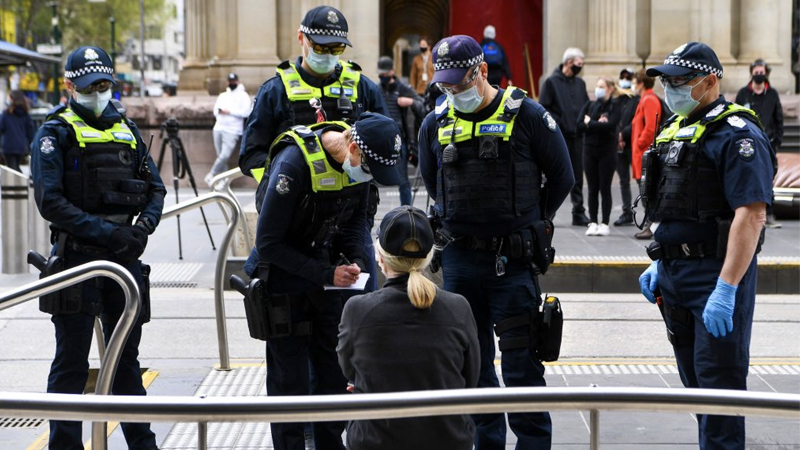 Australia: Police Harass Resident For Going To Anti-Lockdown Protest ‘Six Months Ago’