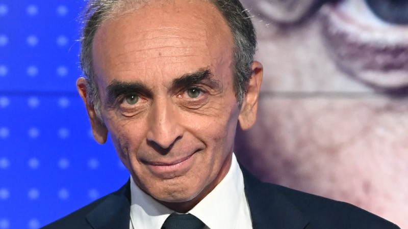 French Dissident Eric Zemmour Moves to Within Just 5 Points of Emmanuel Macron