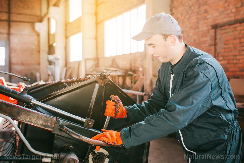 New problem adding to national supply chain woes: Getting spare parts for tractor-trailer rigs that break down – NaturalNews.com