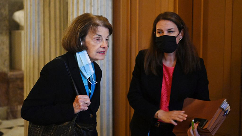 Dianne Feinstein Introduces Bill To Require COVID Vaccination In Order To Fly Domestically – NewsWars