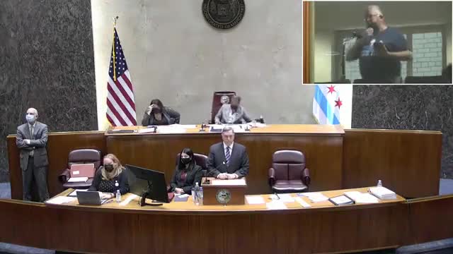 Chicago Citizen NUKES Mayor Lightfoot Over Vax Mandate: