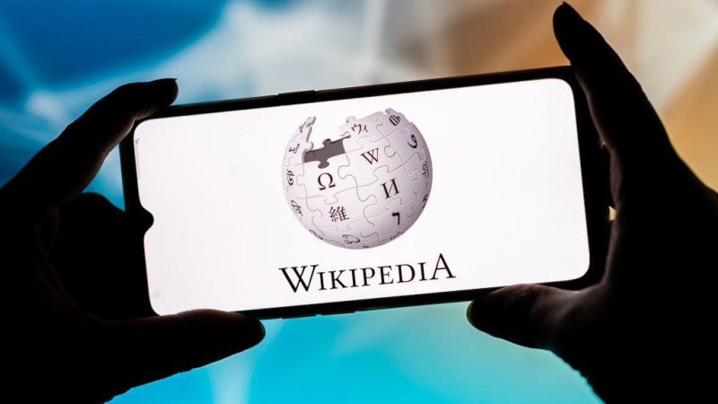 Wikipedia Co-Founder Says Online Encyclopedia is Now Largely Just “Leftist Propaganda”