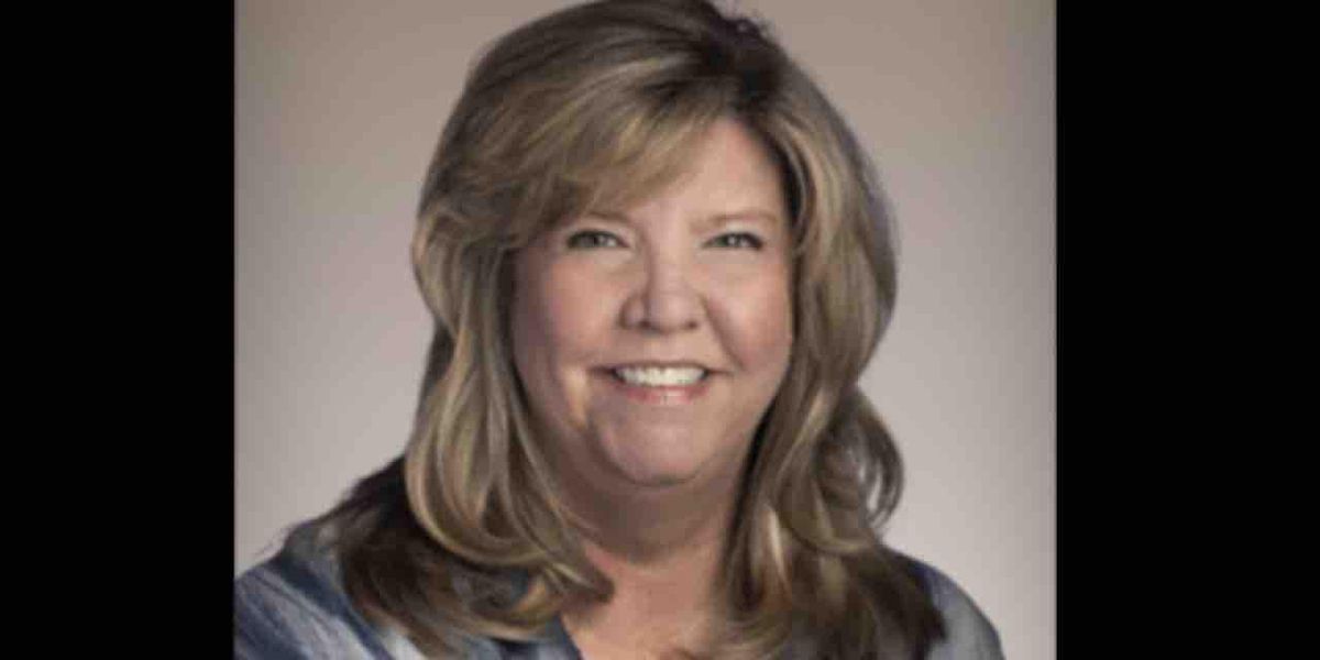 Far-left state lawmaker says 'Let's Go Brandon' chant 'should be equated with burning the flag' — and detractors give her a harsh history lesson - TheBlaze