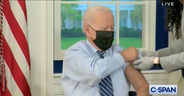 Rep. Thomas Massie uses simple arithmetic to show the absurdity of Biden’s OSHA COVID-19 vax mandate – twitchy.com