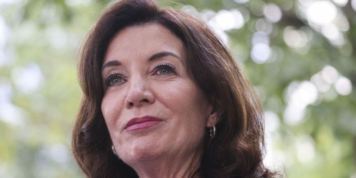 NY Governor Hochul declares state of emergency over omicron - TheBlaze