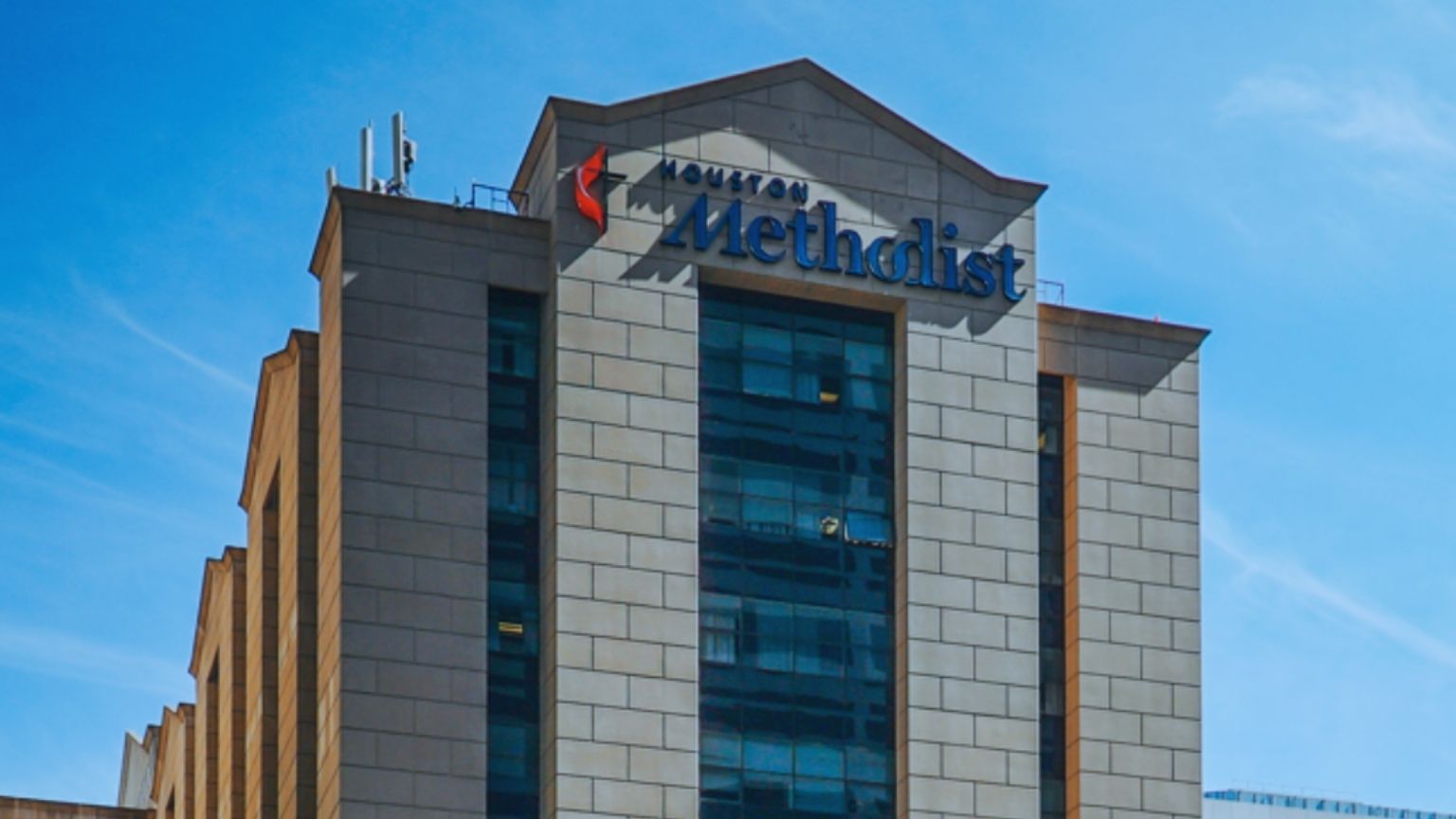 Texas hospital revokes doctor's privilege for pushback against vaccine mandates on Twitter