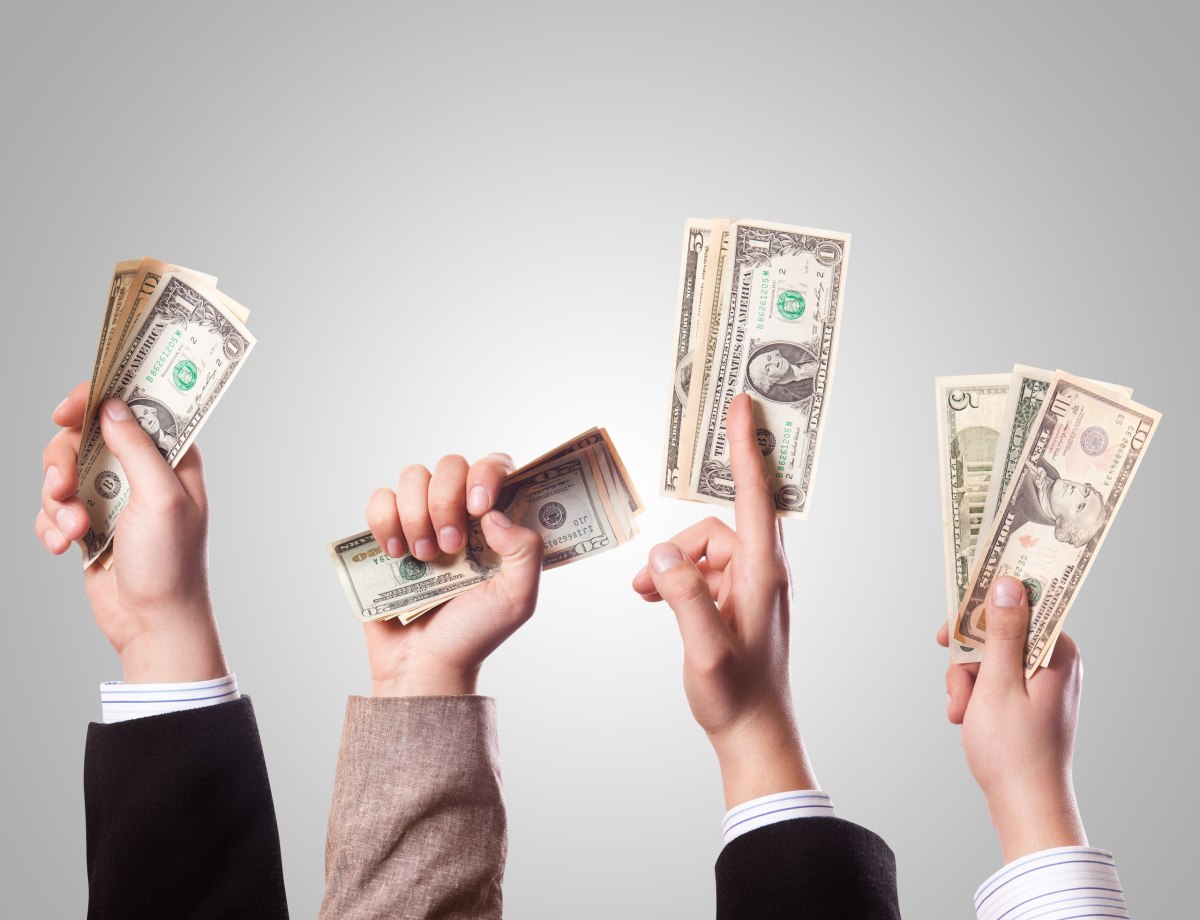 These Billionaries Received Taxpayer-Funded Stimulus Checks During the Pandemic – scheerpost.com