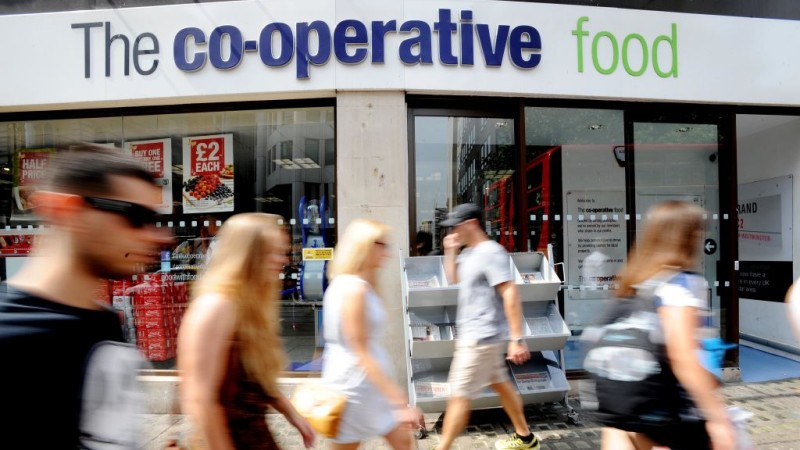 Large UK Supermarket Chains Refuse to Police “Divisive” Face Mask Mandates