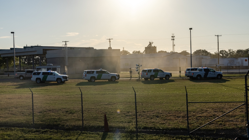 Here We Go Again: Illegals Gather Under Del Rio Bridge – NewsWars