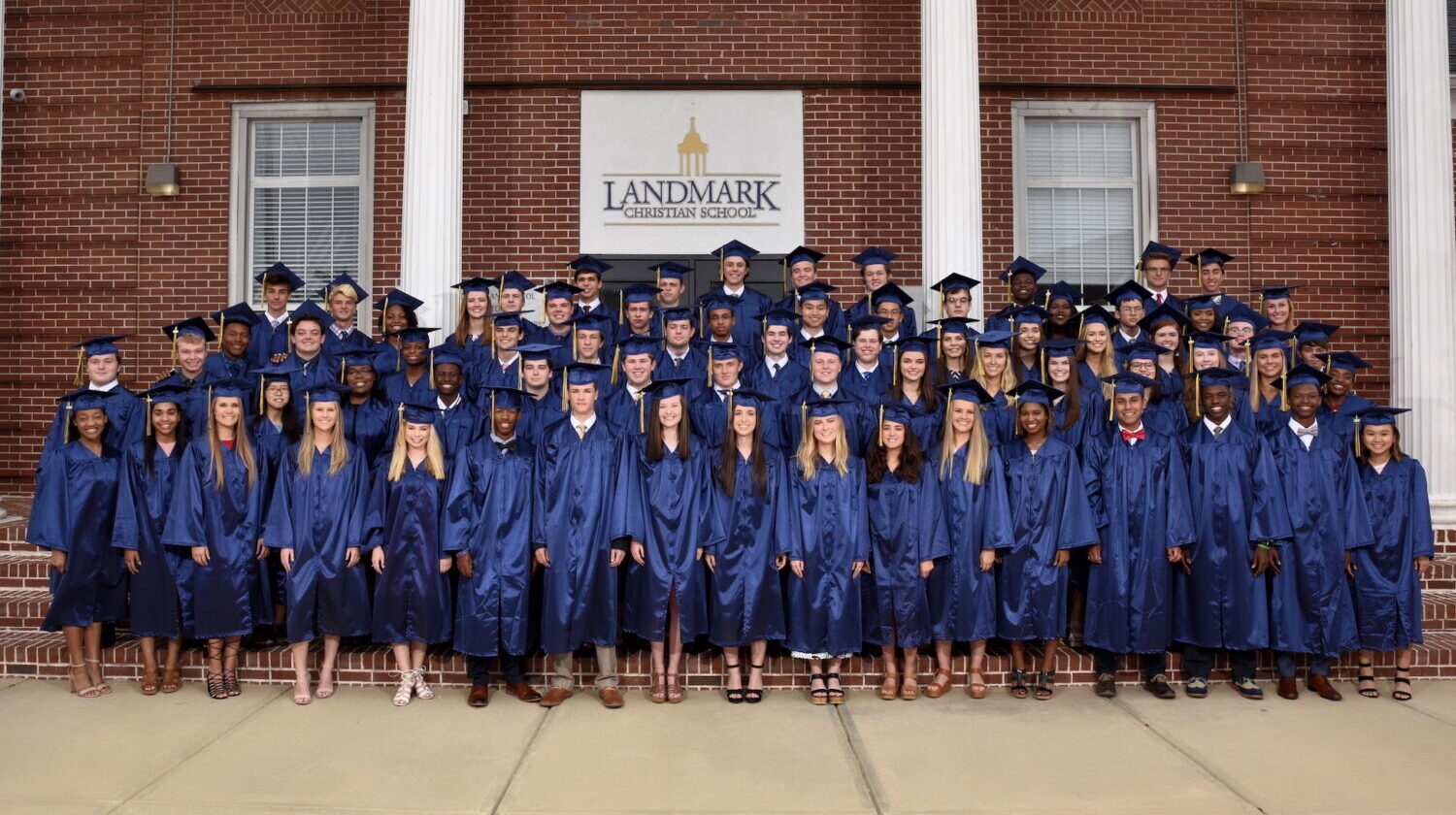 Christian schools see record enrollment growth, outperform public schools during pandemic - The Lion