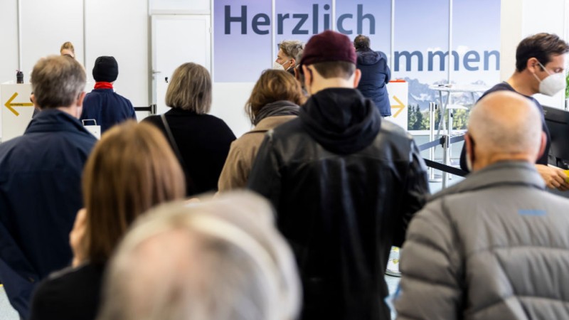 Austria “Days Away” From Imposing Lockdown on the Unvaccinated