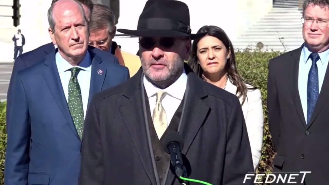 US Citizens stand fast against government mandate