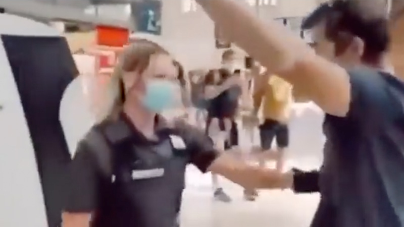 Watch: French Citizens Resist Vaccine Passports, Take Over Shopping Mall