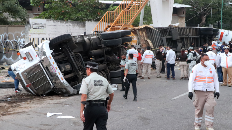 Dozens of Fatalities After Truck Carrying Over 150 Migrants Crashes in Mexico – NewsWars