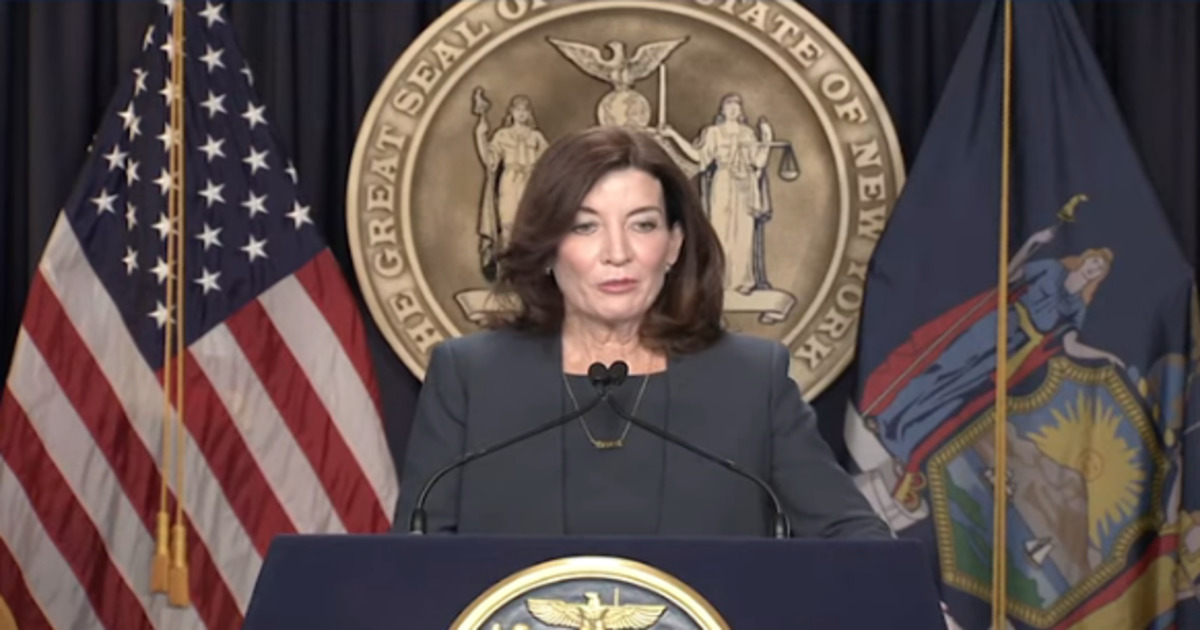 NY Governor Imposes Indoor Mask Mandate in Businesses without Vaccine Requirements