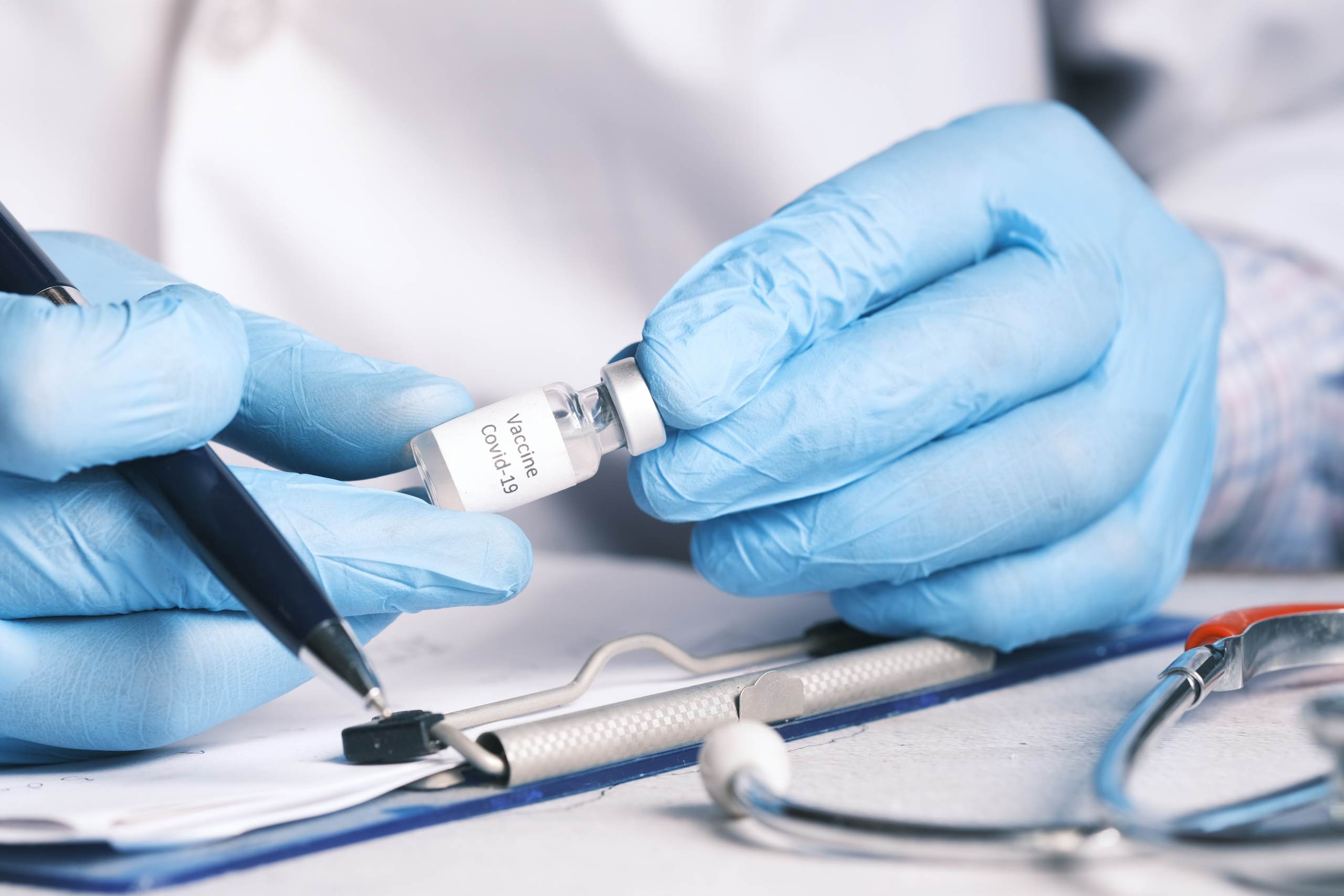WAYNE ROOT: The Covid Storyline is the Greatest Scam in World History. The Truth is This is a “Pandemic of the Vaccinated” - And the Vaccine is Killing Us