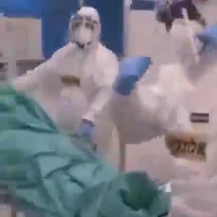 WATCH FAKE CORONAVIRUS !!! Stupid if the camera is on for too long !!! SHARE !!