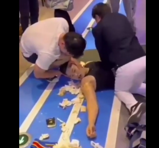 Young underage boys die immediately after being stabbed in vaccination centers – World-Signals News