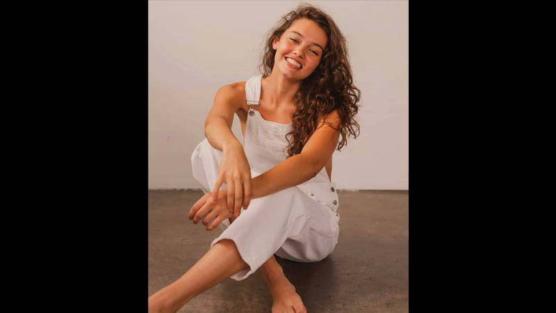 Fully-Vaccinated 20-Year-Old Model Suffers Heart Attack Following Myocarditis Diagnosis, Has Both Legs Amputated