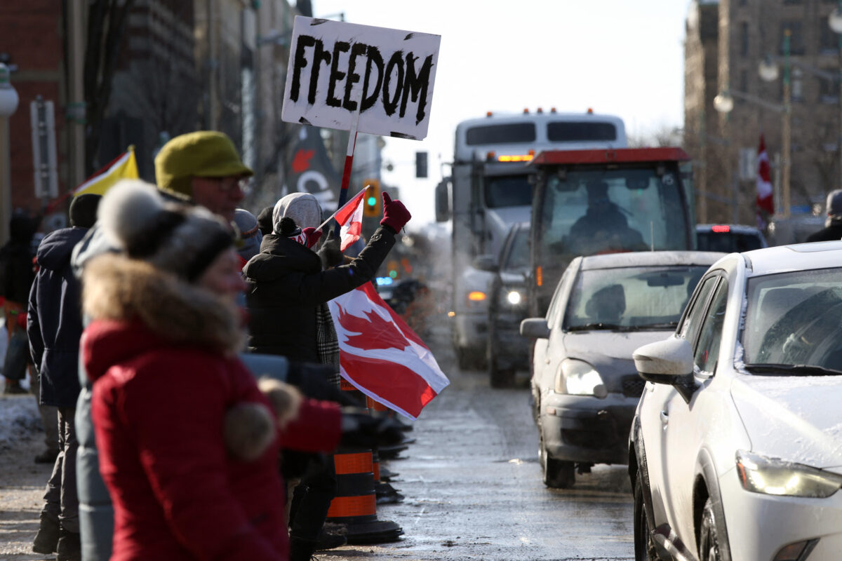 ‘Makes No Sense’: Canadian Premier Vows to End Proof of Vaccine Policy as Truckers Protest in Ottawa