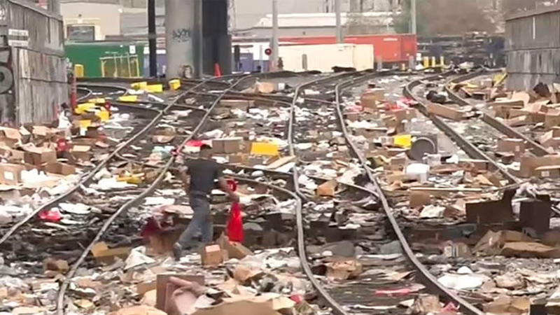 Video: Thousands of Destroyed Packages Along Railroad, As Train Cars in Los Angeles Looted