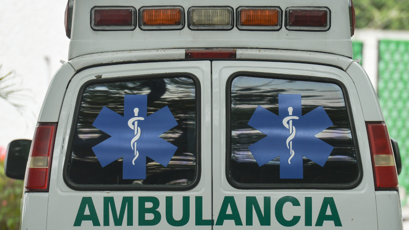 Mexico Busts Smuggler Driving Fake Ambulance Packed With Migrants – NewsWars