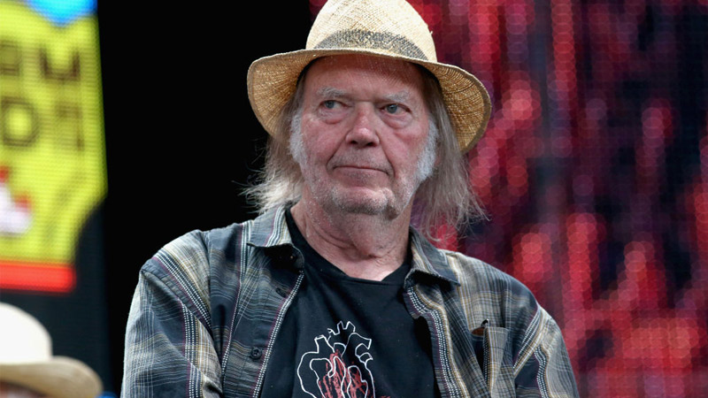 My My, Hey Hey, Joe Rogan Is Here To Stay: Spotify Agrees To Remove Neil Young After His Ultimatum