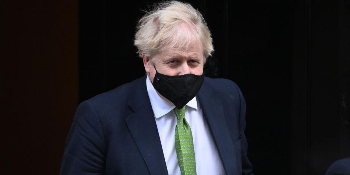 Boris Johnson ends England's COVID restrictions, including mask mandates and vaccine passports, amid scandal - TheBlaze