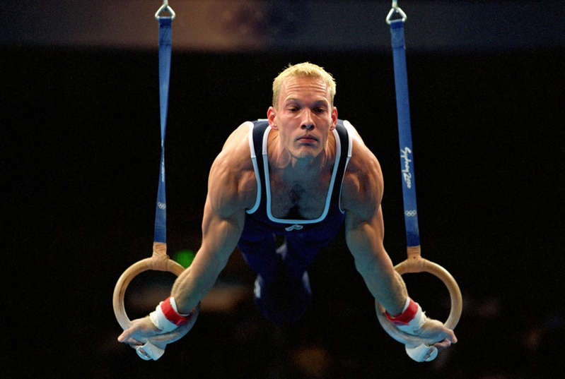 Mainstream headline – Anti-vax Olympic champion dies, and the same article says he was vaccinated – World-Signals News