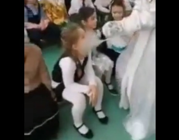 In kindergarten, sprayed in the mouths of children with an unknown preparation – World-Signals News