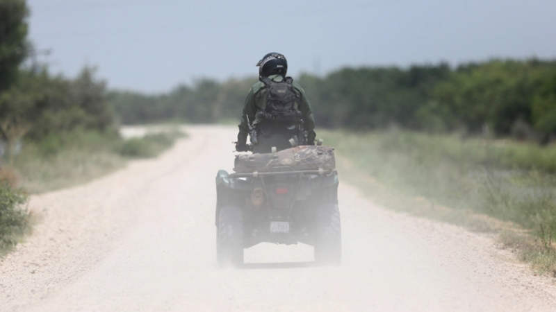 Border Patrol Rescues Newborn Baby Abandoned in Desert – NewsWars
