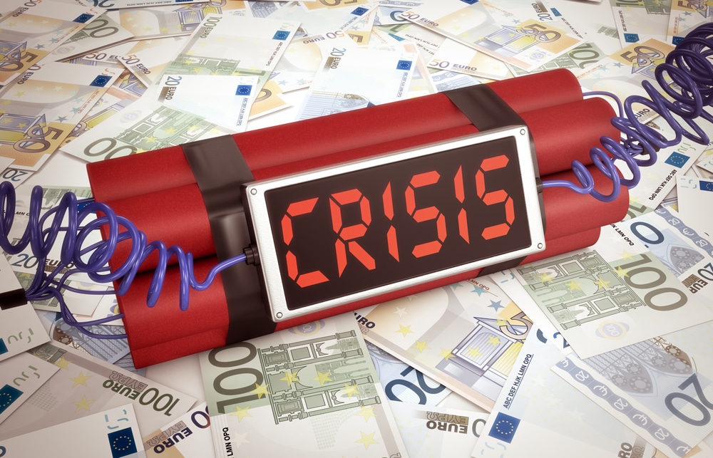 The Stage Has Now Been Set For A Complete And Total Economic Collapse