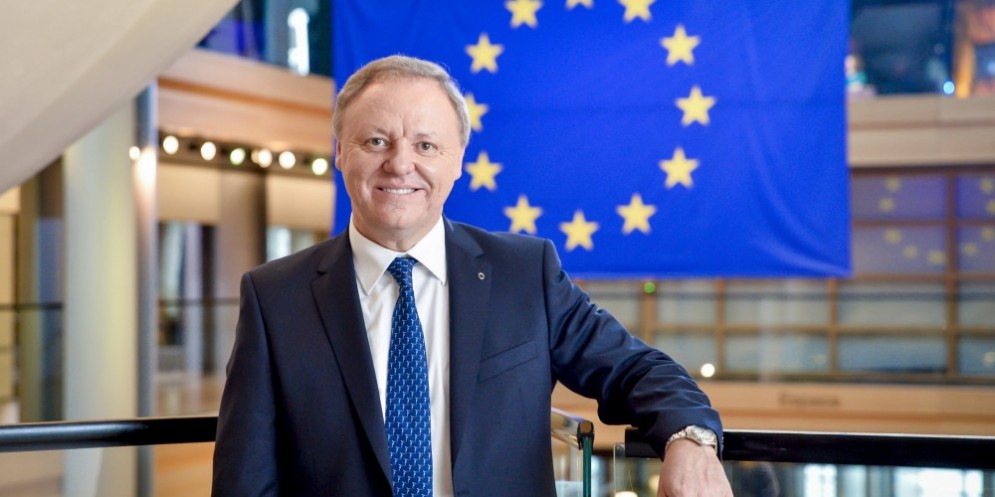 MEP asking for clarity on graphene in vaccines – World-Signals News