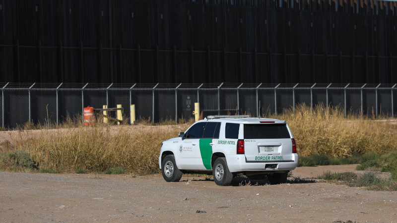 American Juveniles Arrested for Smuggling Illegals – NewsWars