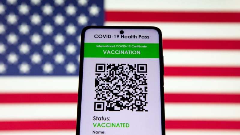 Twin Cities Restaurants Lose 40% of Business Thanks to Vaccine Passports