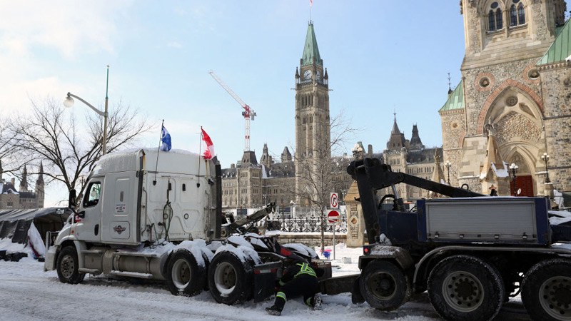 39 Trucking Businesses Shut Down by Ontario Transportation Ministry for Involvement in ‘Freedom Convoy’ Protests