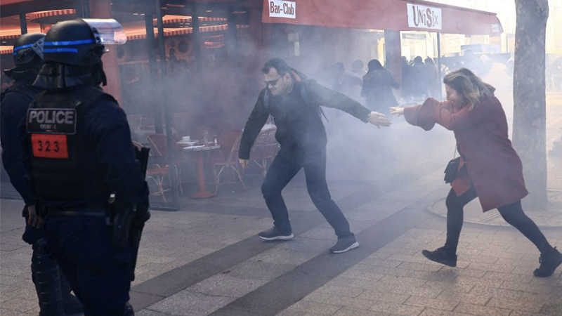 Live Updates: Police Forces Attack & Arrest Freedom Convoy Protesters Around The World