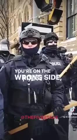 Police Officers, your on the wrong side..!!