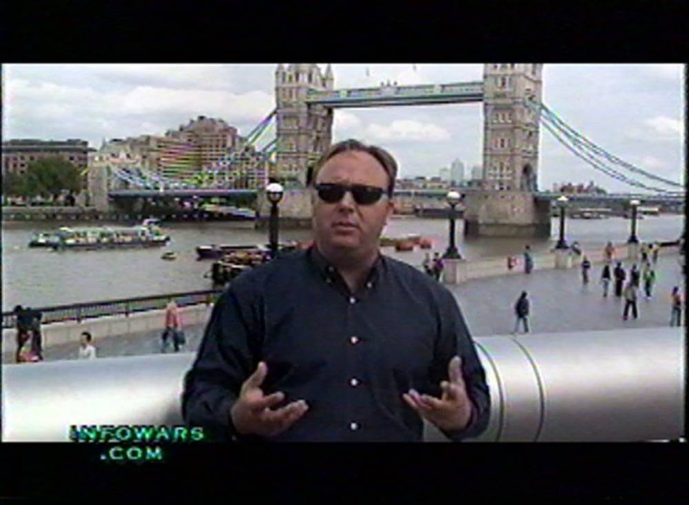 Alex Jones Live (9-7-05) UK Red Coats