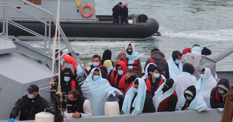‘Dinghy Season Back in Full Swing’ as Nearly 1,000 Migrants Attempt English Channel Crossing in Day