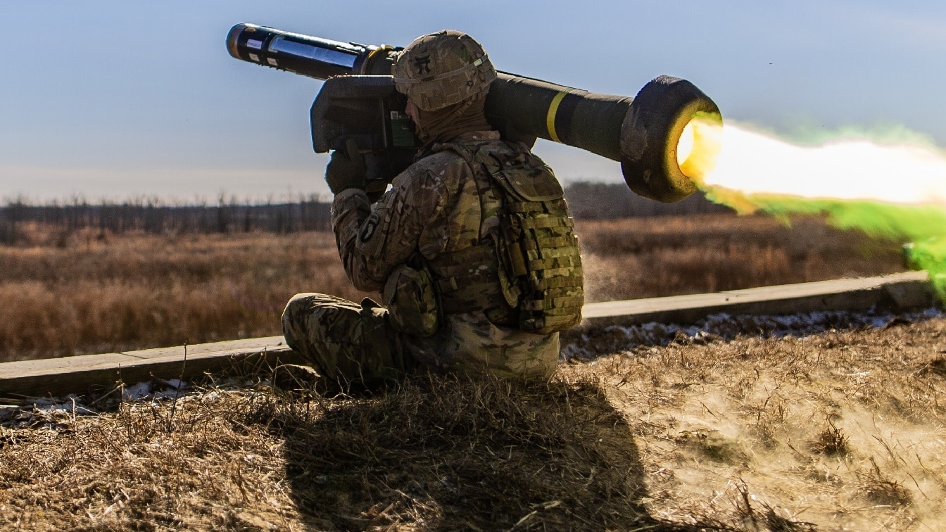 Pictures and Video: The West Is Giving Thousands of Tank and Aircraft-Busting Missiles to Ukraine - 19FortyFive